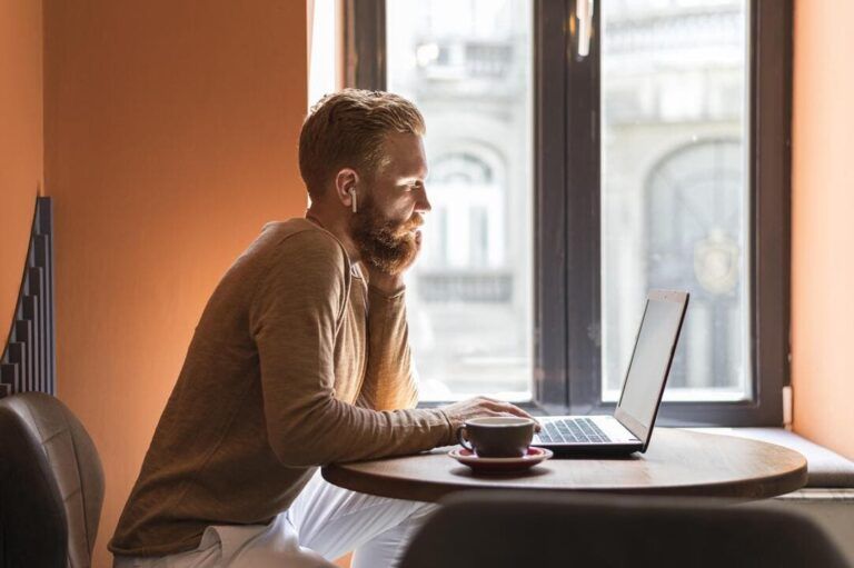 Como manter um teletrabalho saudável e evitar um estilo de vida sedentário